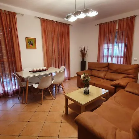 別荘 Casa Centrica, 3 Dormitorios, Gran Terraza, Cerca De La Playa プンタ・ウンブリア
